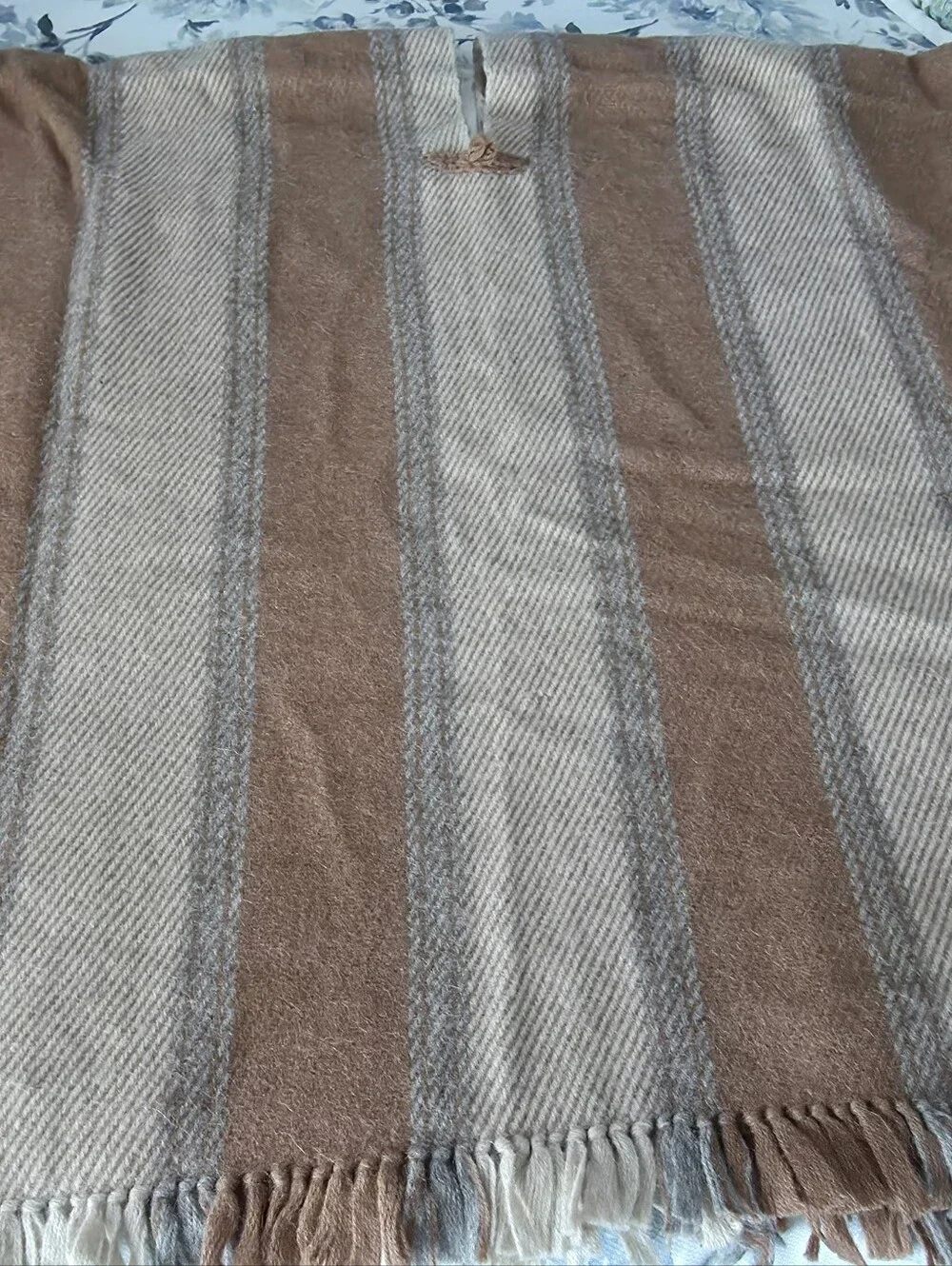 Alpaca Wool Fringed Poncho/cape Blanket